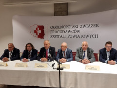 Konferencja prasowa na X Konferencji naukowo-szkoleniowej "Ekonomia w ochronie zdrowia", 28 września 2023 r., Piła: 1