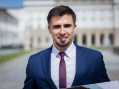 Inauguracja samorządowej kampanii profrekwencyjnej „Głosujemy na 100%”, 6 maja 2025 r., Warszawa: 52