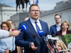Inauguracja samorządowej kampanii profrekwencyjnej „Głosujemy na 100%”, 6 maja 2025 r., Warszawa: 45