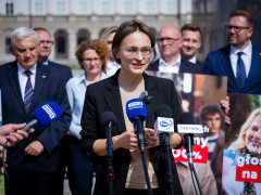 Inauguracja samorządowej kampanii profrekwencyjnej „Głosujemy na 100%”, 6 maja 2025 r., Warszawa: 1