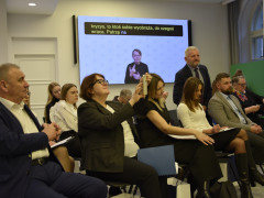 "Powiat odporny na kryzysy. Znaczenie ośrodków interwencji kryzysowej w budowaniu silnych społeczności lokalnych" - konferencja w Biurze RPO, 25 listopada 2025 r., Warszawa: 5