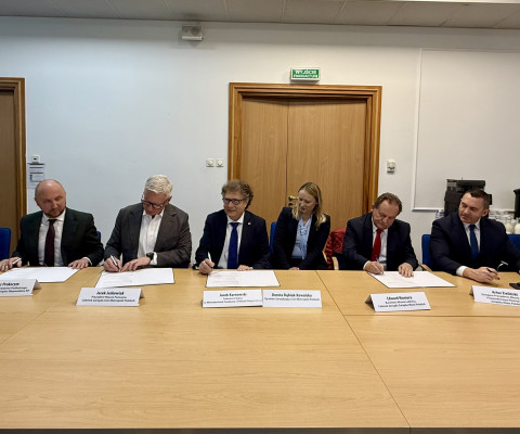 Nowy etap współpracy rządu i samorządów. PPP ma przyspieszyć lokalne inwestycje