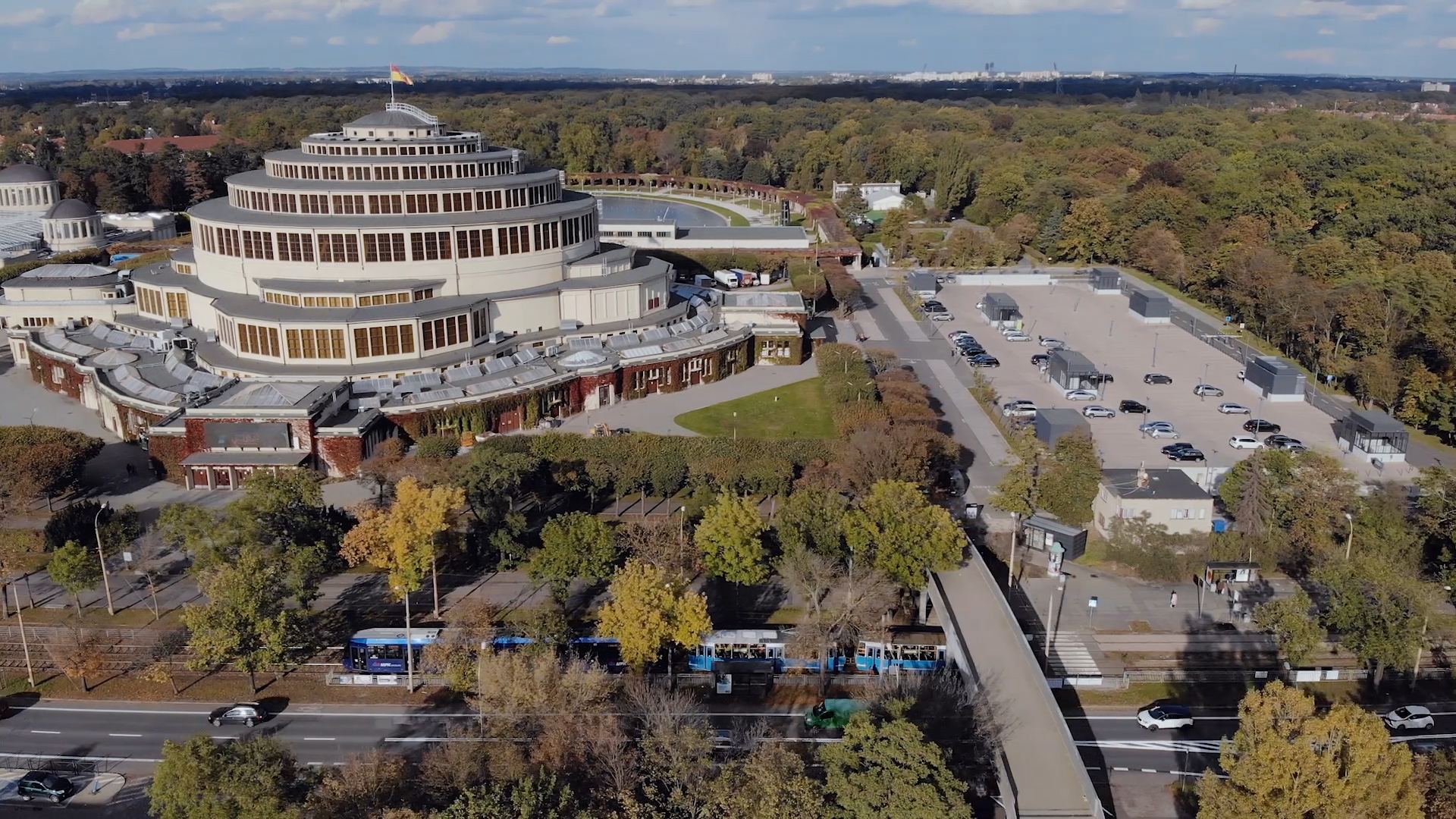 Budowa parkingu podziemnego dwukondygnacyjnego wraz  z częścią naziemną w poziomie terenu, niezbędną infrastrukturą na terenie Zespołu Hali Stulecia we Wrocławiu. Dobra praktyka PPP