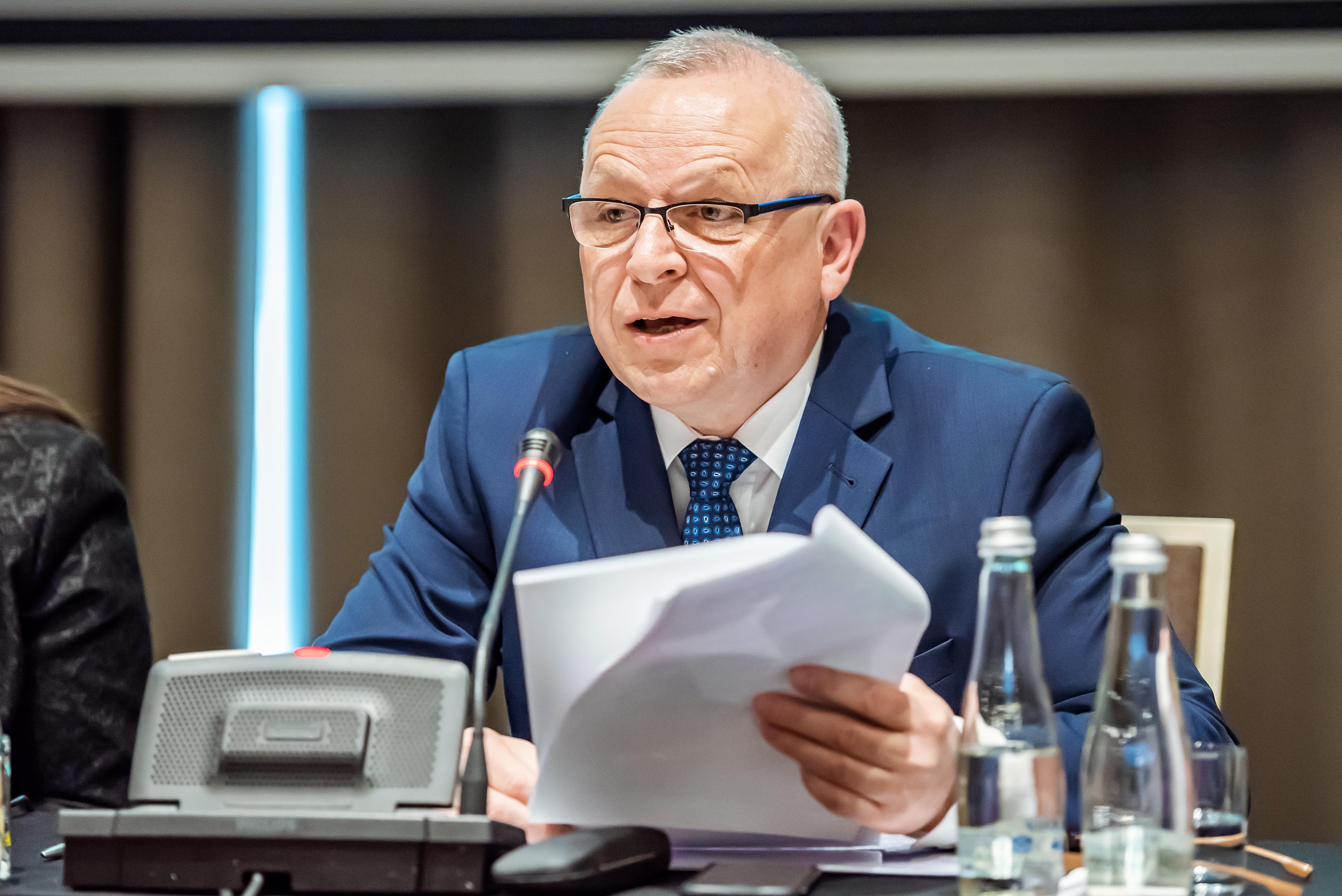 Prezes ZPP Andrzej Płonka o zmianach w szpitalnictwie: Koncepcja MZ to pseudoreforma