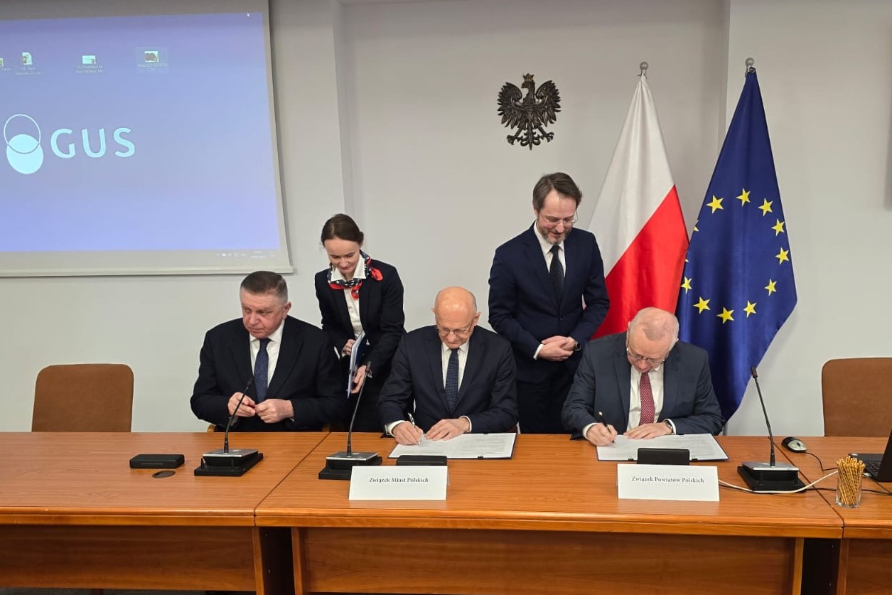 System Monitorowania Usług Publicznych: innowacyjne narzędzie dla samorządów w Polsce